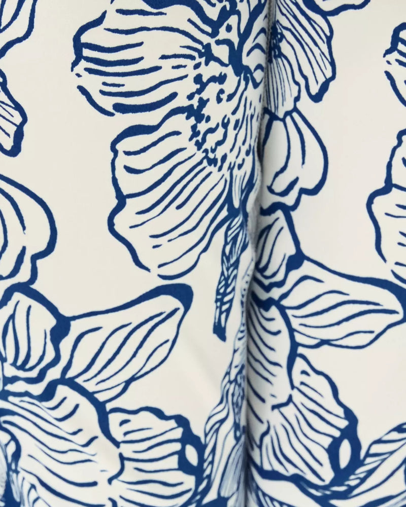The "Unforgettable" UPF 50+ Luxletic Girls Mini Weekender Legging by Lilly Pulitzer