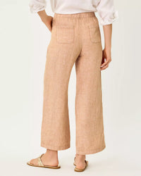 The "Iced Latte" 27" Brawley Linen Crop Pant by Lilly Pulitzer