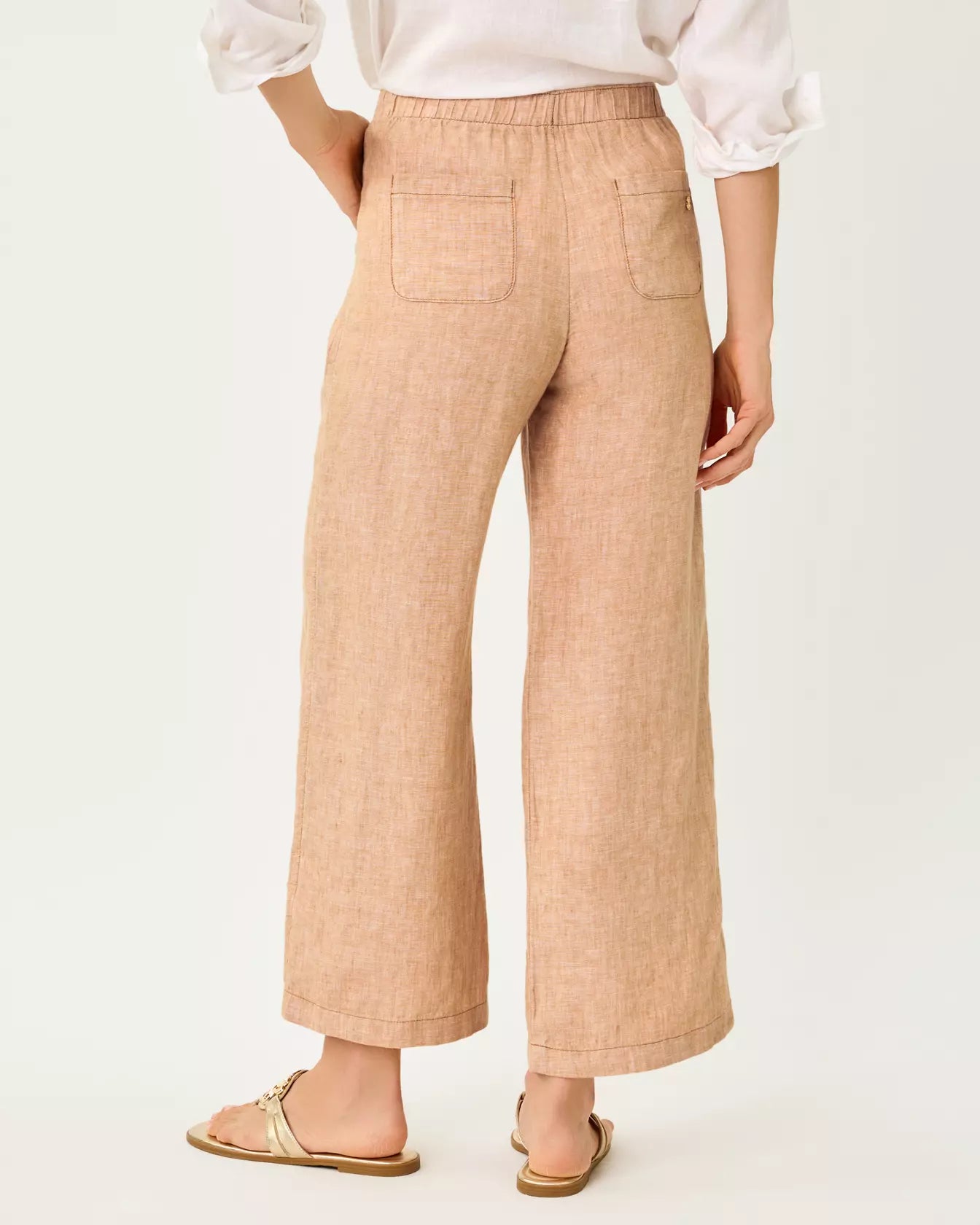 The "Iced Latte" 27" Brawley Linen Crop Pant by Lilly Pulitzer