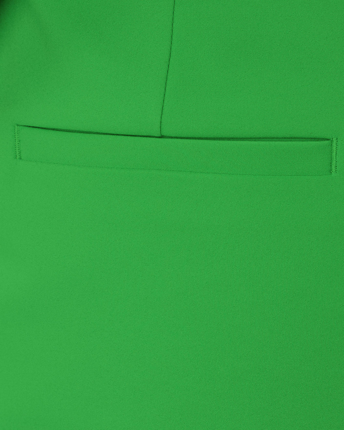 The "Terrace Green" 3" Sarissa Stretch Short by Lilly Pulitzer