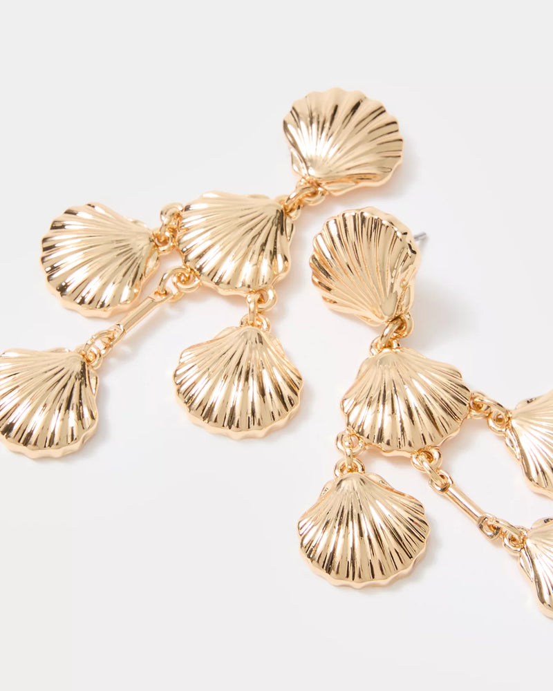 The "Cool as Shell" Chandelier Earrings by Lilly Pulitzer