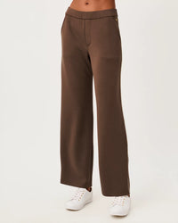 The "Coco Beach" UPF 50+ Nassau Lounge Pant by Lilly Pulitzer