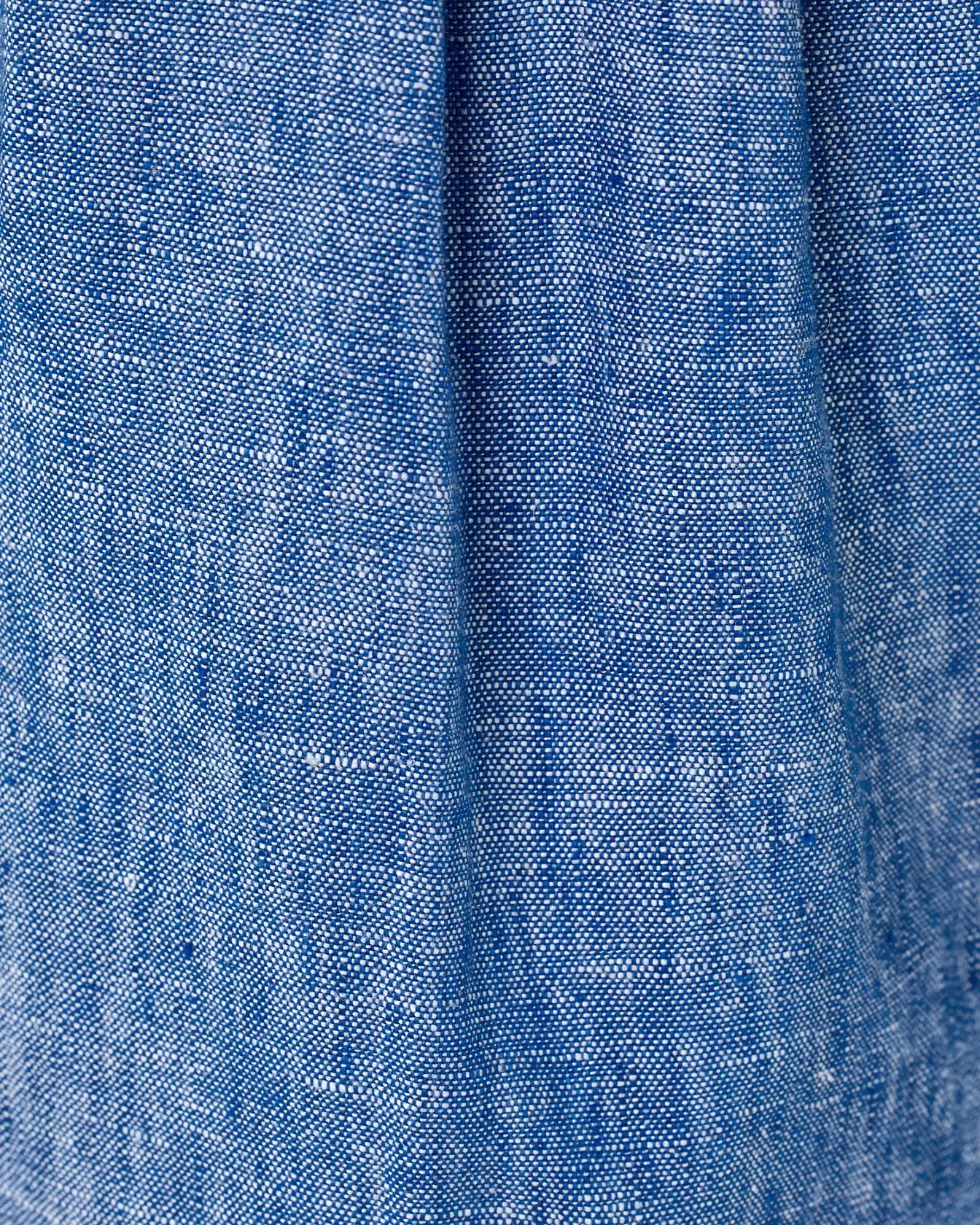 The "Starlight Navy" 7" Dewey Linen Short by Lilly Pulitzer