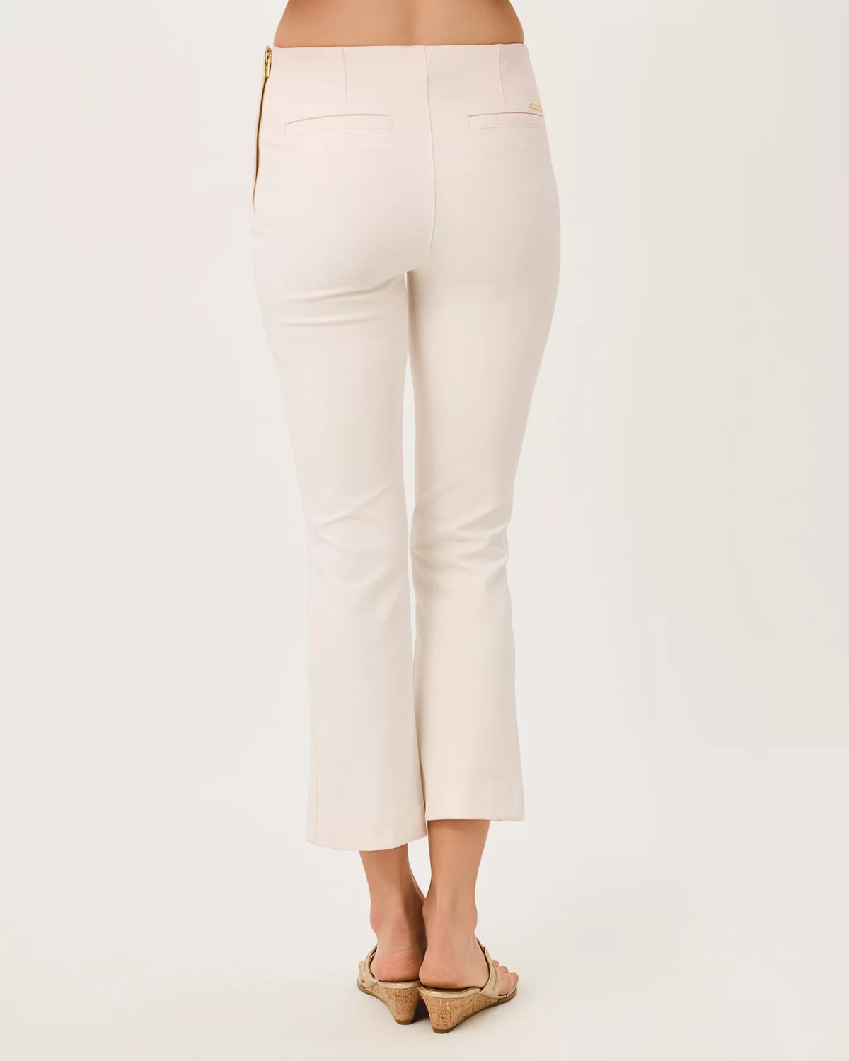 The "Coconut" 26" Kynlee Bi-Stretch Pant by Lilly Pulitzer