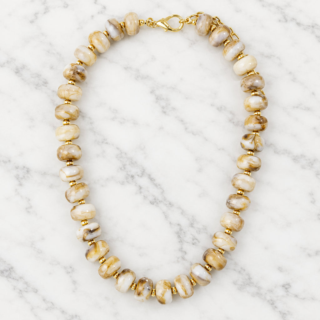 The "Statement Strand" Necklace