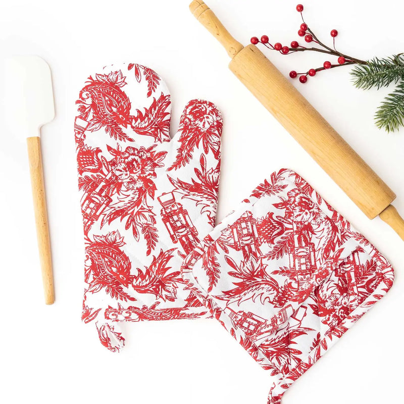 The "Nutcracker Toile" Oven Mitt Set
