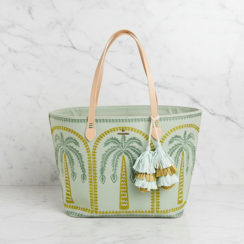 The "Richmond Hill Sea Foam Palms" Fiesta Tote by Spartina 449