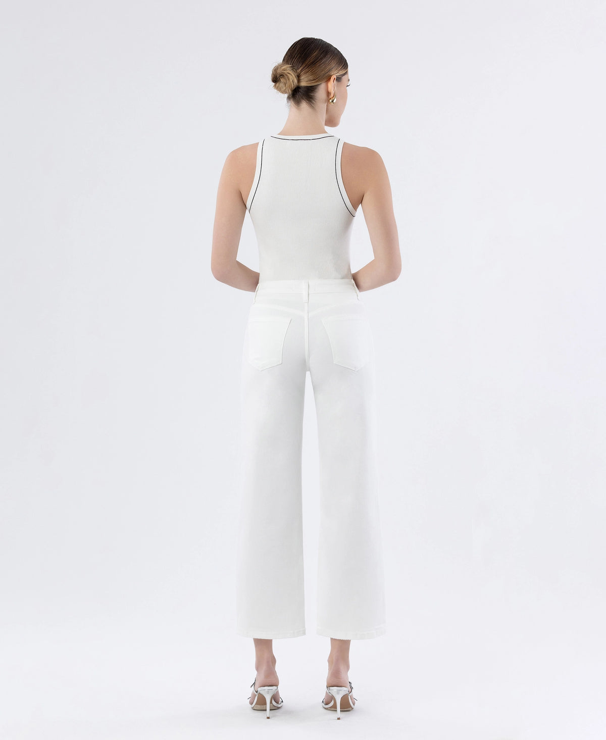 The "Olivia" Mid Rise Ankle Wide Leg Jeans by Vervet Flying Monkey