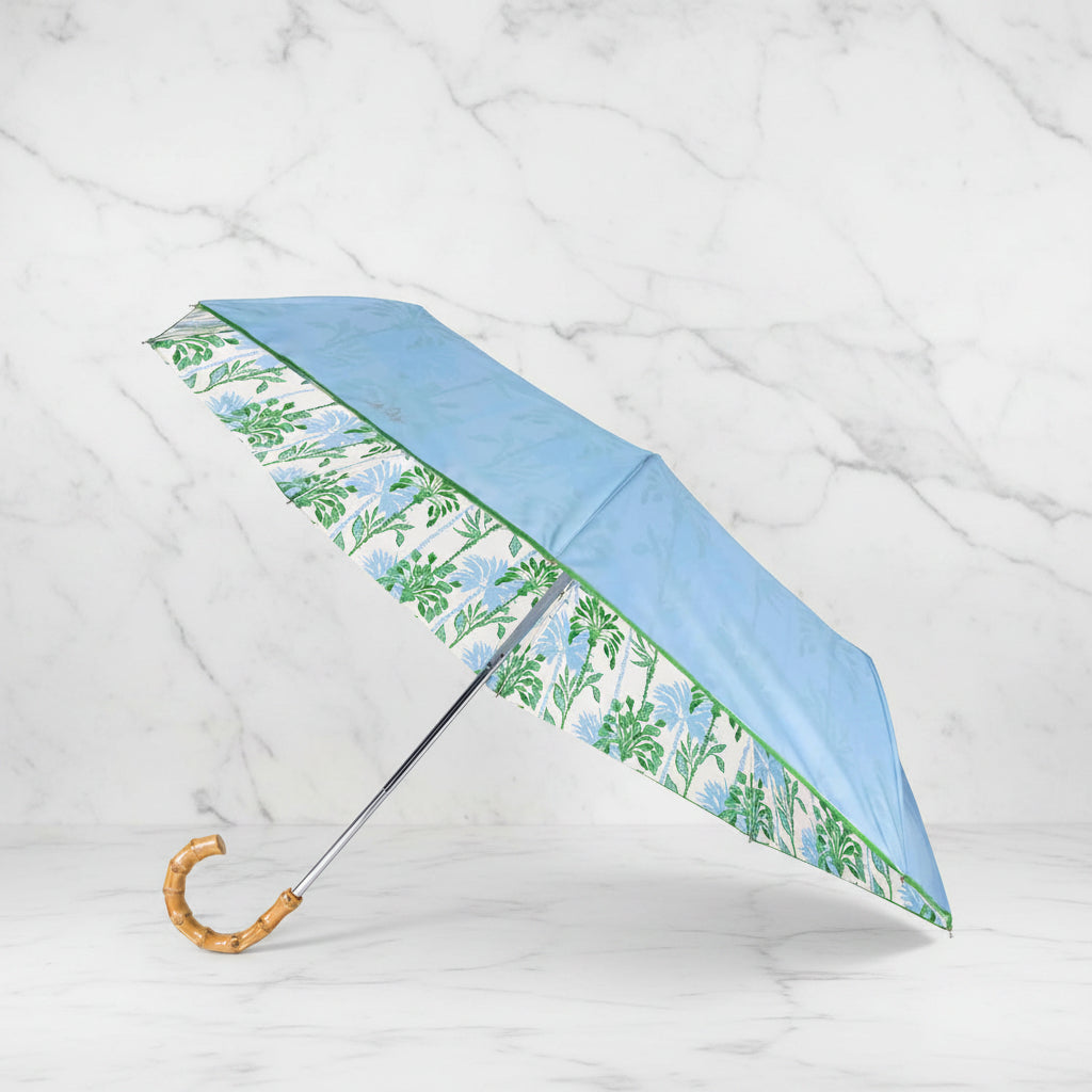 The “Swayin in the Breeze” Travel Umbrella by Lilly Pulitzer