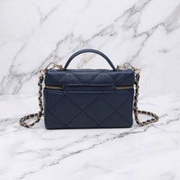 The "Snow" Crossbody