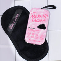 The "Chic Black Mini Pro" MakeUp Eraser