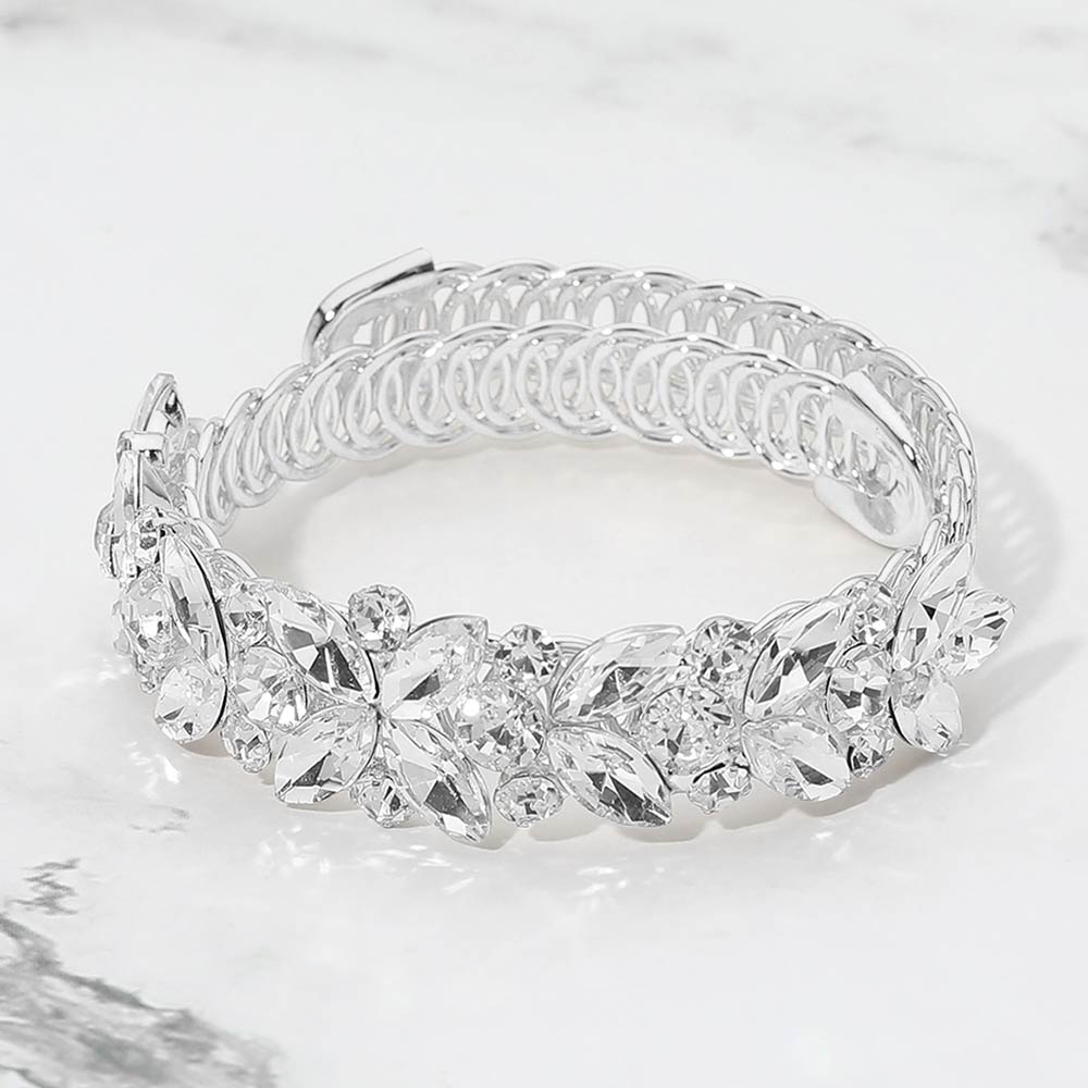 The "Brilliant Glow" Bracelet