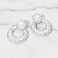 The "So Chic" Earrings