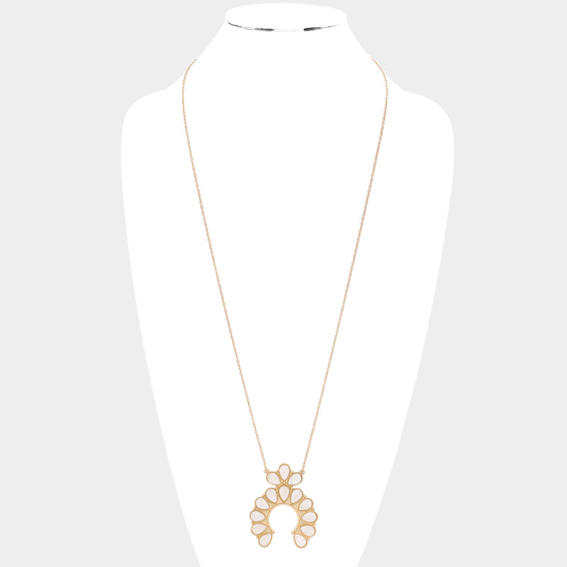 The "Simply a Must" Necklace