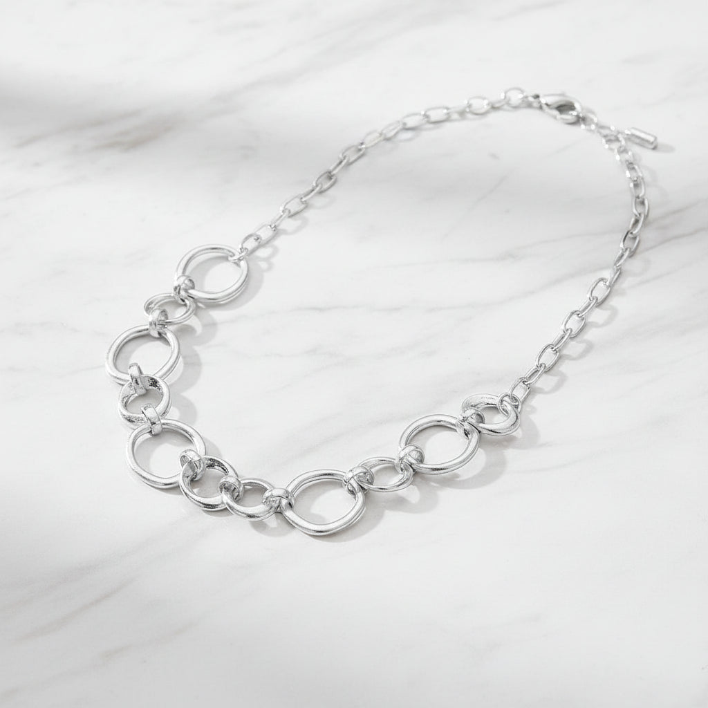 The "Silver Links"Necklace