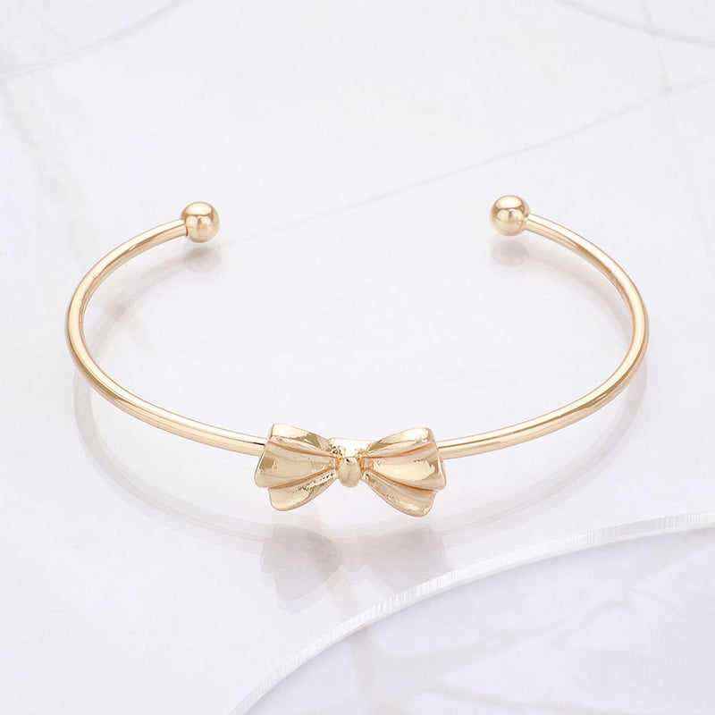 The "Petite Bow" Bracelet