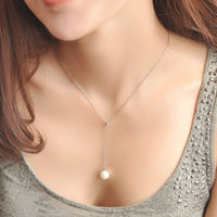 The "Silver and Pearl" Necklace